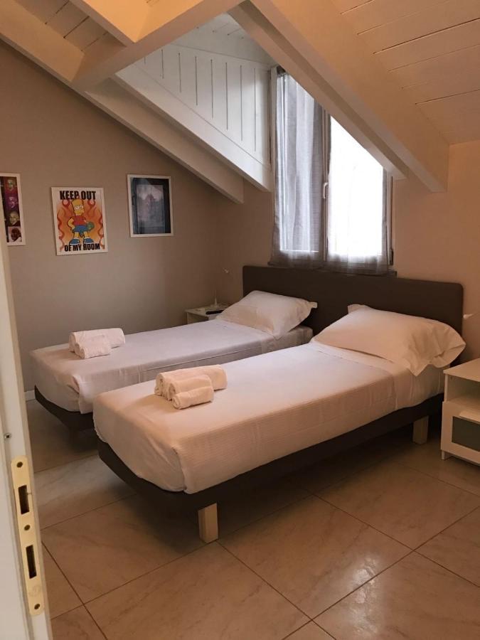 B&B Leonardo Rho Buitenkant foto